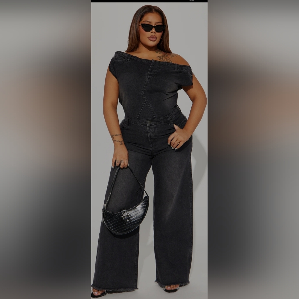 Dakota Denim Jumpsuit - Black    Chic Black Denim Jumpsuit